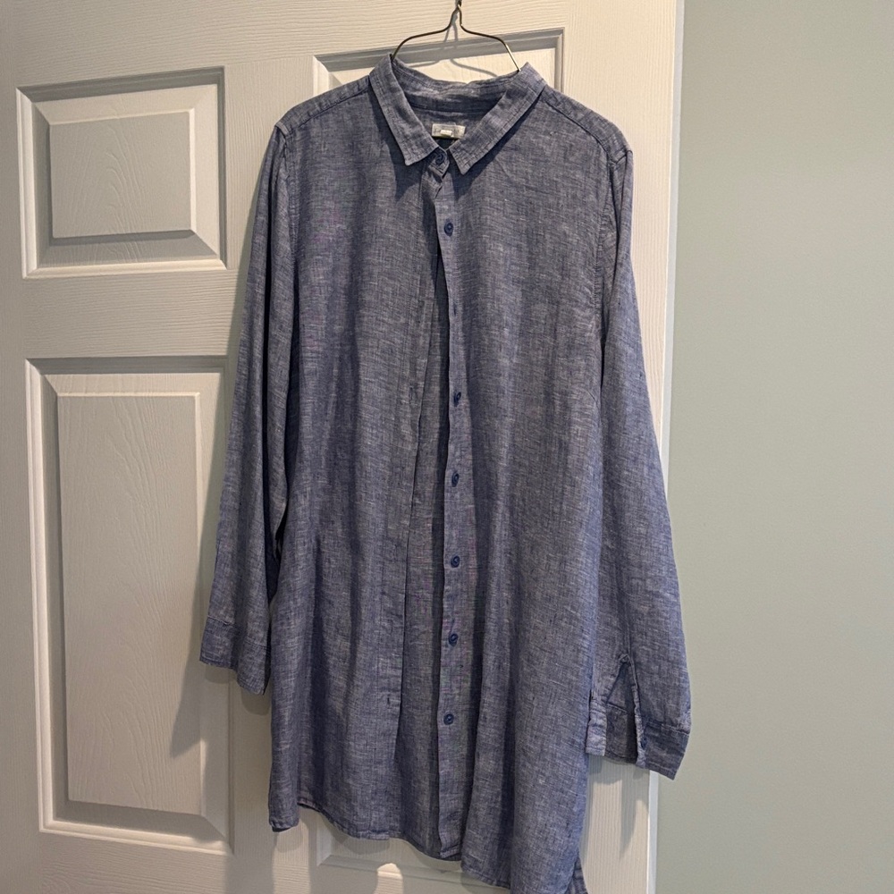 Garnet Hill women's linen tunic shirt
